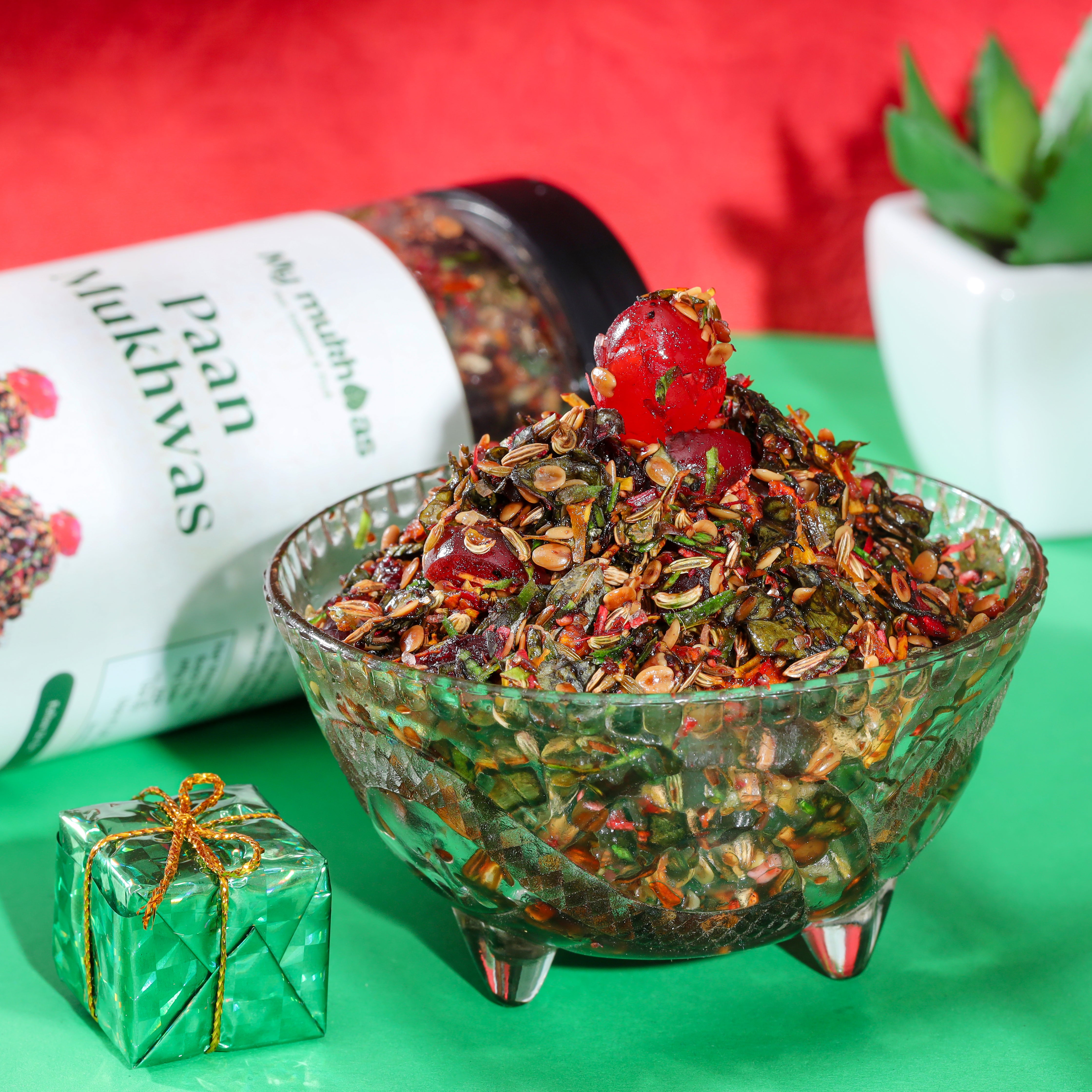 Pan Mukhwas With Betel Nuts (Sopari)